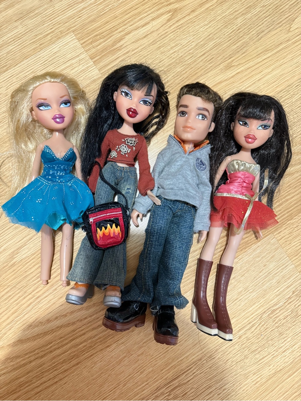 Bratz dolls lot - TLC